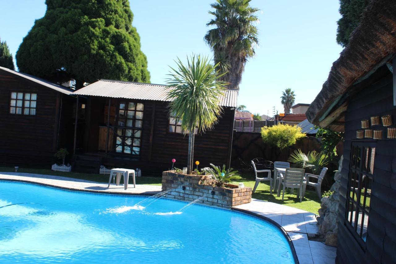The Guesthouse Vanderbijlpark Eksteriør bilde